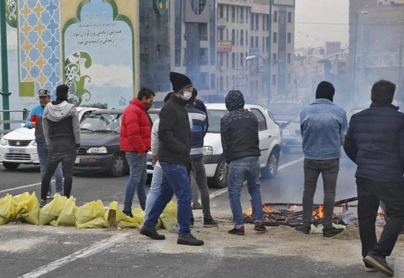 حوادث آبان ۹۸ را خودتان برای مردم توضیح دهید!