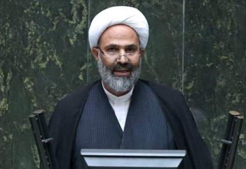 مدرک تحصیلی روحانی مورد تایید نبود / مجلس قبل همراهی نکرد