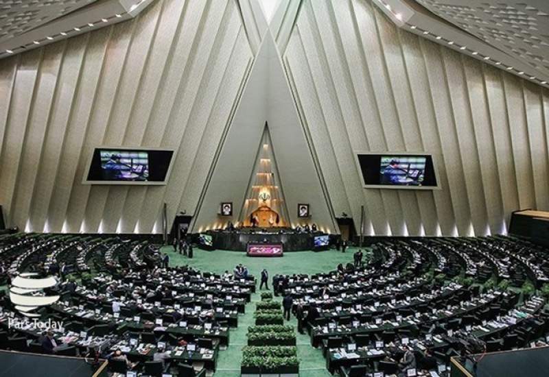 فرار رو به جلوی مجلس در ماجرای دست‌کاری بودجه