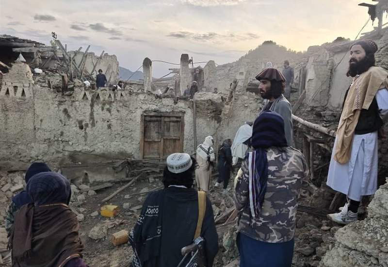 1000 كشته در زمين لرزه افغانستان