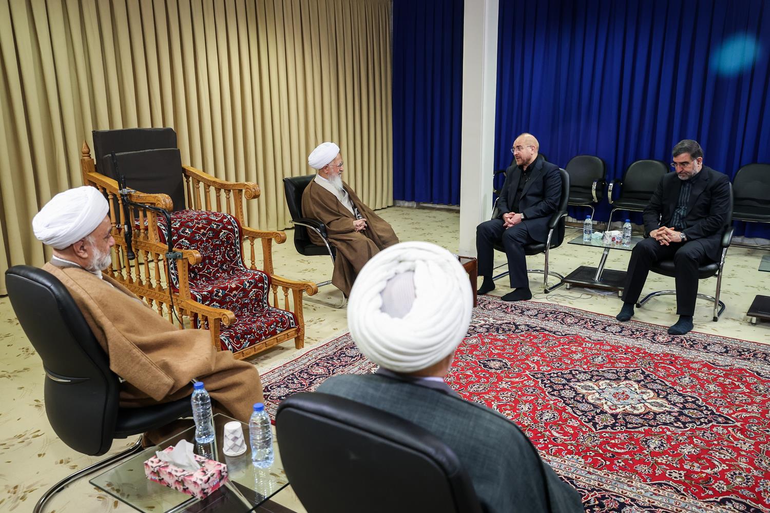 حضرت آیت الله جوادی آملی در دیدار آقای محمدباقر قالیباف رییس مجلس شورای اسلامی