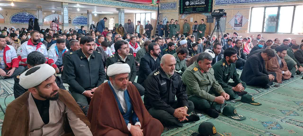 سردار سلیمانی و علامه مصباح نماد ایستادگی و مقاومت در برابر باطل بودند
