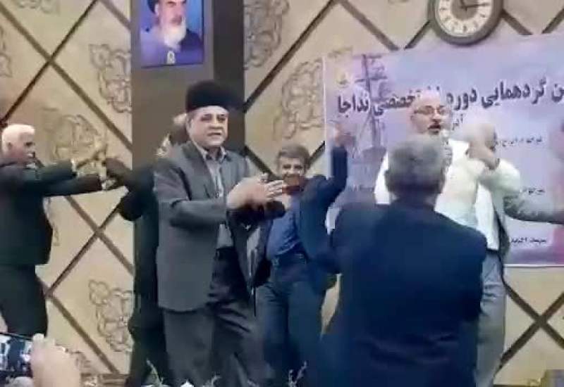 فیلم/ رقص بازنشستگان ارتش با یک آهنگ شاد