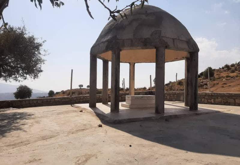 حاج سید محمدعلی حجازی؛ عالم وارسته، دین‌مدار و مردم دار / امام جمعه پیشین گچساران: یک ریال پول دولتی و بیت المال برای این مقبره صرف نشد / علما به ما گفتند نباید جلوی این کار فرهنگی را بگیرید / پارسال محرم را در این مقبره عزاداری کردند