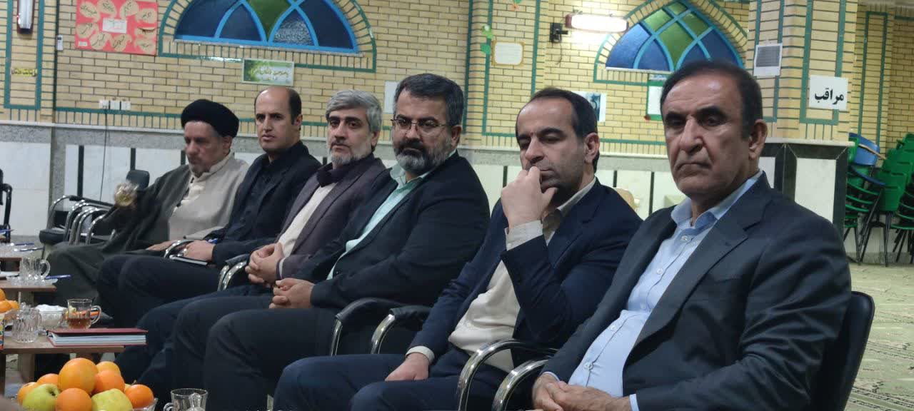 شورای وحدت اصولگرایان کهگیلویه و بویراحمد با حضور کاندیداهای کهگیلویه بزرگ آغاز شد / موحد آمد، بزرگواری هنوز نیامده است / دانشی: به‌دنبال یک مجلس موضوع‌محور و کارآمد هستیم / شورای وحدت هیچ تعارضی با تشکیلات سیاسی و شورای ائتلاف ندارد