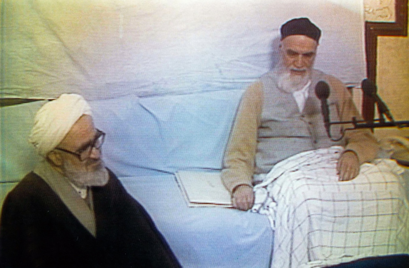 حسینعلی منتظری؛ فراز و فرود آیتالله در سه پرده حسینعلی منتظری؛ فراز و فرود آیتالله در سه پرده