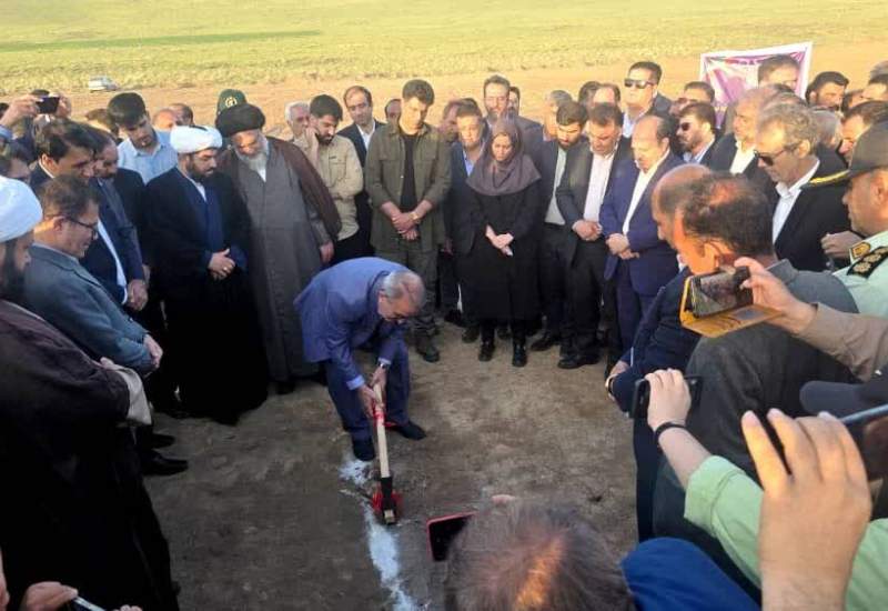 اینفوگرافیک؛ سرمایه‌گذاری ۵۰۴ میلیون دلاری در صنعت خودروسازی استان