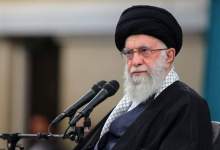 رهبر انقلاب: وظیفه مهم حوزه زمینه‌سازی تمدن نوین اسلامی است  / برآمدنِ حوزه‌ مبارک قم، پدیده‌ای بی‌نظیر بود که در میانه‌ی حوادثی بزرگ و سهمگین رخ داد؛ در ایران، یک قزّاق بی‌رحم و طمّاع و بی‌شخصیّت را به تدریج برکشیده و به صدارت و سپس پادشاهی رسانده بودند / تیغ آخته‌ی رضاخانی برای محو نشانه‌ها و پایه‌های دین، به صغیر و کبیر رحم نمی‌کرد / مهمترین وظیفه حوزه، بلاغ مبین و زمینه‌سازی برای تمدن نوین اسلامی است