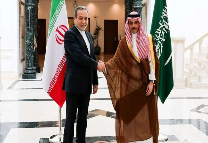 رایزنی عراقچی و بن فرحان درباره روابط دوجانبه، فلسطین و مذاکرات ایران-آمریکا
