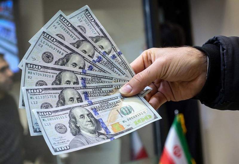حرکت معکوس قیمت دلار و درهم؛ کاهش قیمت در سایه سیگنال‌های سیاسی/ بازار ارز در فاز انتظار/ پیش‌بینی قیمت دلار امروز ۲۸ اردیبهشت 1404