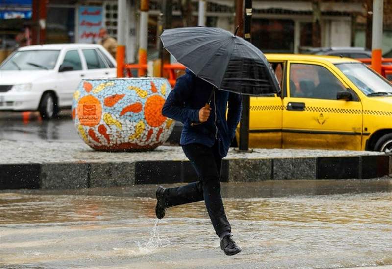 رگبار و رعدوبرق در ۱۸ استان