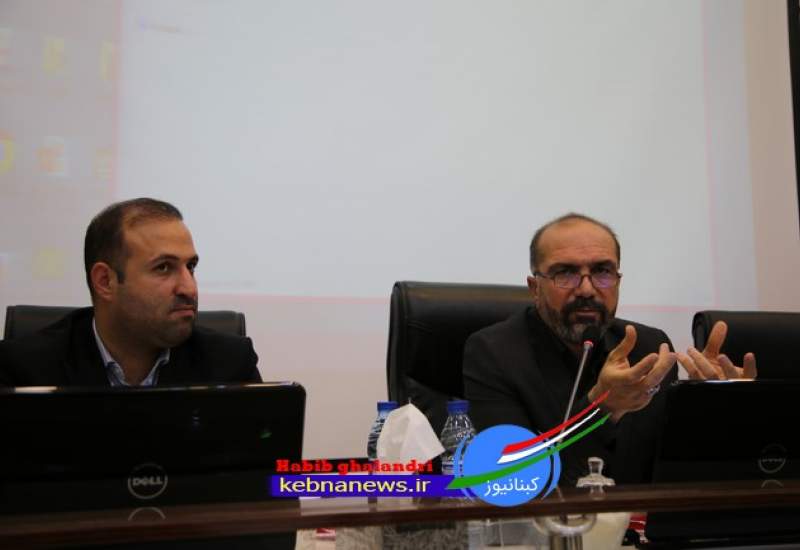 انتقاد تند فرماندار گچساران از شهرداری دوگنبدان؛ حق آلایندگی 530 میلیارد تومان که 4 ماه در حساب شهرداری است/ اگر بخواهید مشاور از آمریکا،چین و اروپا بیاوردید این قدر طول نمی کشد/ انجام نشدن این کار را باید جای دیگر دنبالش گشت(+فیلم)  <img src="/images/video_icon.png" width="11" height="10" border="0" align="top">