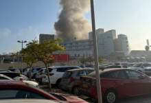 رادیو ارتش اسرائیل: ایران بزرگترین موج موشک‌ها را در ۴۸ ساعت اخیر شلیک کرد، شامل ۲۰ تا ۳۰ موشک / الحدث ۷ نقطه در اسرائیل مورد اصابت موشک‌های ایرانی قرار گرفت / کانال ۱۲ اسرائیل: یک موشک به ساختمانی در مرکز تل آویو برخورد کرد و باعث ویرانی گسترده شد / الحدث: ۳۰ نفر زخمی شدند / پلیس تل آویو: یک برج هدف موشک قرار گرفت و به ساختمان‌های مجاور در قلب تل آویو آسیب رساند