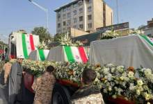 تصاویری از حضور سردار قاآنی در مراسم تشییع شهدای دفاع مقدس در تهران