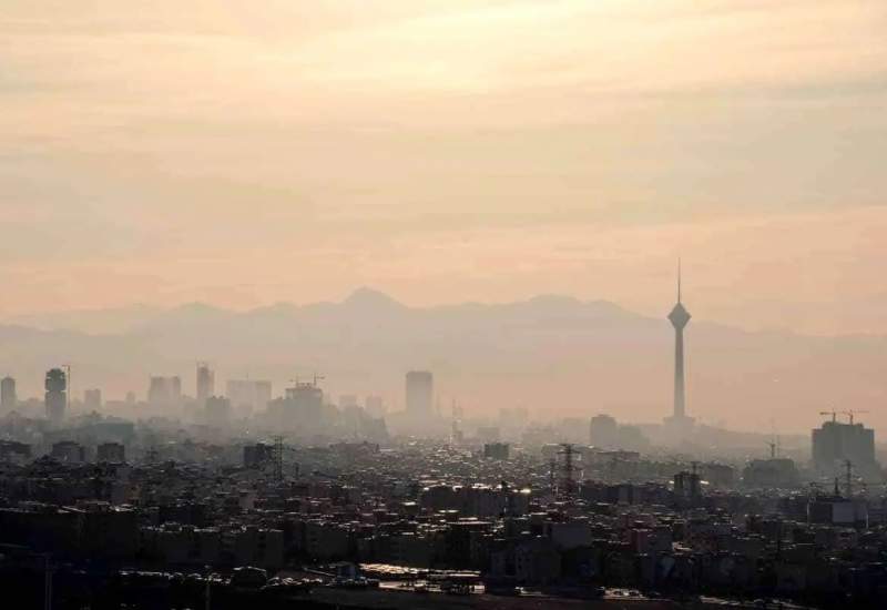 شرکت کنترل کیفیت هوای تهران: آلودگی هوای پایتخت همچنان با شاخص کیفیت ۱۵۶ در وضعیت قرمز است