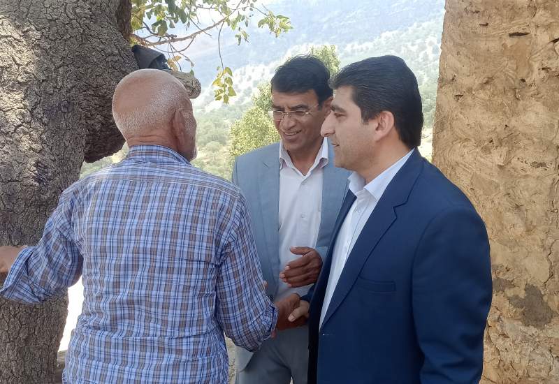 بازدید از روستاهای محروم در بخش موگرمون/محرومیت زدایی در روستاها از اولویت های جدی فرماندار لنده است  <img src="/images/picture_icon.png" width="11" height="10" border="0" align="top">