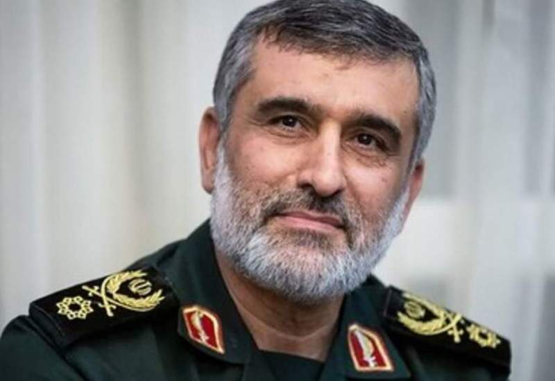 گفت‌وگوی منتشرنشده با شهید حاجی‌زاده / آقا گفتند بچسبید فقط به موشک/ ما دنبال افزایش سرعت بودیم، رهبرانقلاب گفتند دقت موشک‌ها را در اولویت قرار بدهید  <img src="/images/video_icon.png" width="11" height="10" border="0" align="top">