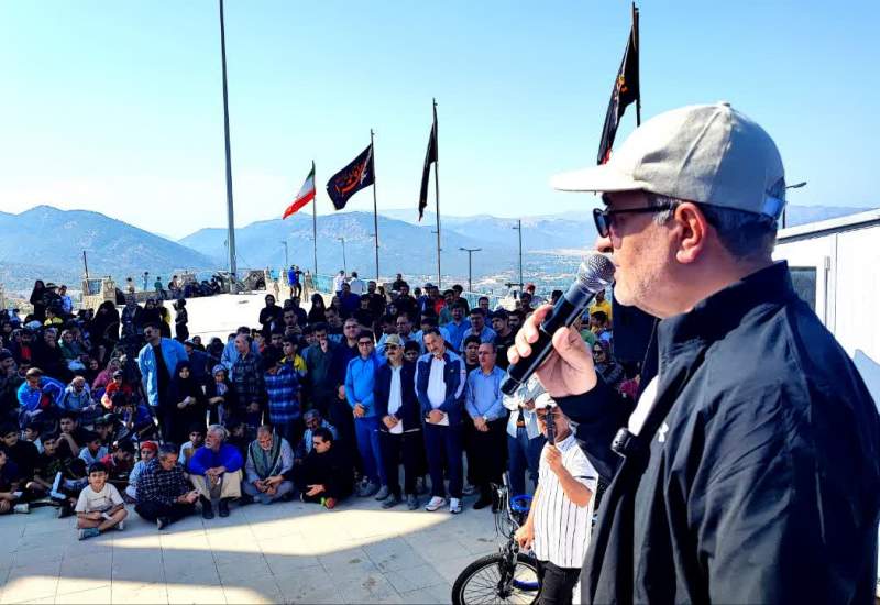 برنامه پیاده روی خانوادگی در یاسوج برگزار شد + تصاویر  <img src="/images/picture_icon.png" width="11" height="10" border="0" align="top">