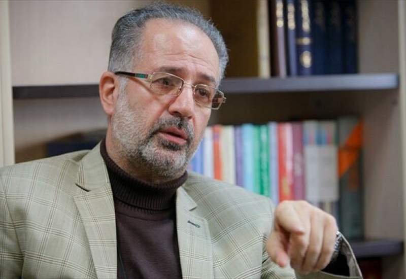 منطقه آبستن حوادث سهمگینی است/ آمریکایی‌ها می‌خواهند داخل عراق را به آشوب بکشند/ دنبال فعال کردن دوباره داعش هستند/ طرح آمریکا این است که بعد از سوریه نوبت عراق است/ به زعم خودشان می خواهند کار ایران را تمام بکنند/ متاسفانه برخی گلوگاه‌های اقتصادی عراق در دست آمریکاست