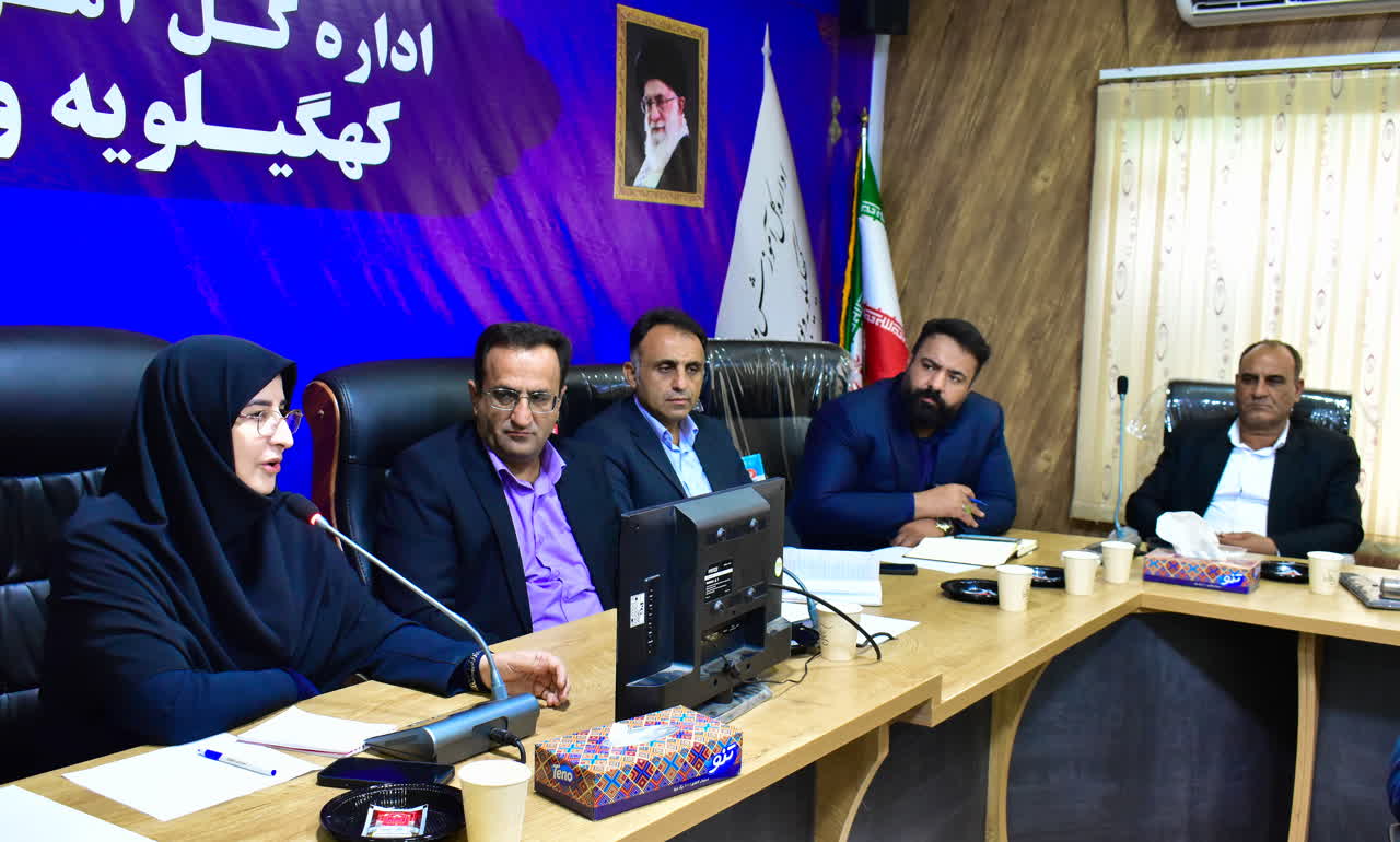 هشدار معاون وزیر در یاسوج: تجربه تلخ کمبود معلم نباید تکرار شود / هیچ دانش‌آموزی نباید از تحصیل بازبماند / پیش‌دبستانی در حاشیه؛ عدالت آموزشی قربانی نگاه غیردولتی؟