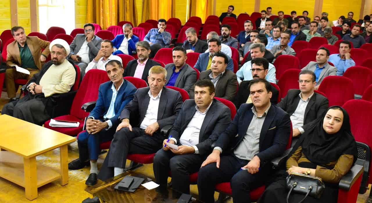 پشتصحنه آمادهسازی مدارس کهگیلویه و بویراحمد برای سال تحصیلی جدید / هیچ کلاس بدون معلم نمیماند