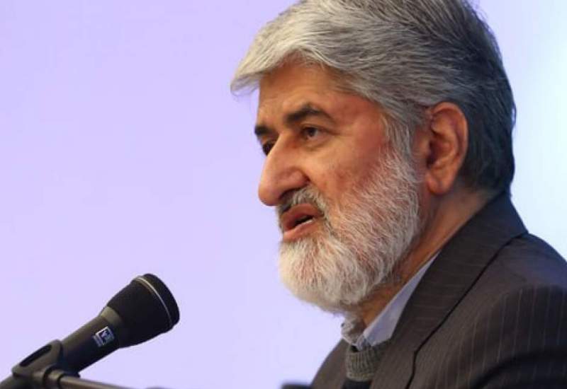 علی مطهری: دولت در مسائل فرهنگی عملکرد خوبی نداشته / اینکه رئیس جمهور بگوید اصلا کاری به حجاب نداریم و کار مساجد است، چه حرفی است؟/ کسی که نافش را بیرون گذاشته، چه کسی باید جلویش را بگیرد؟