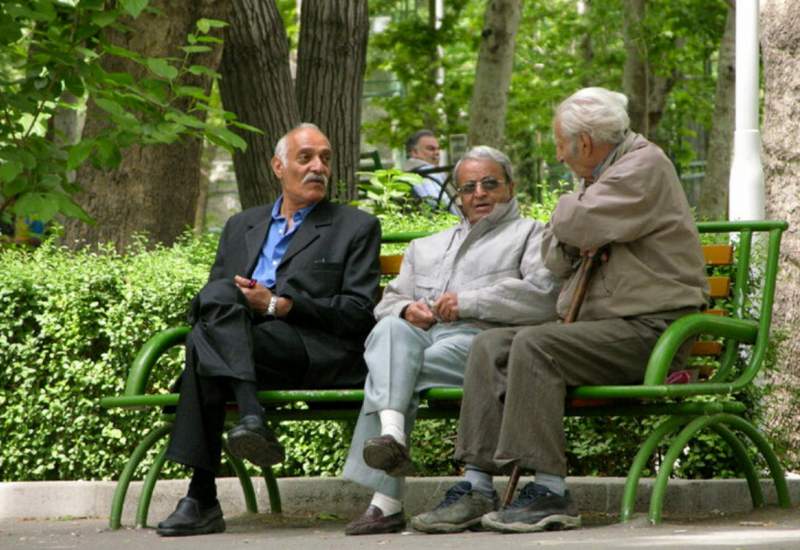 خبر مهم برای بازنشستگان / تصمیم نهایی دولت درباره افزایش مجدد حقوق اعلام شد