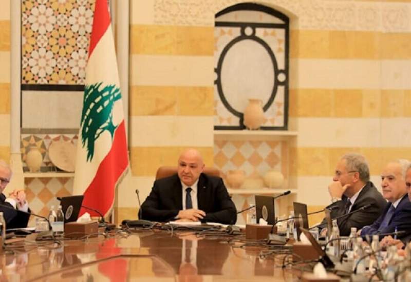 دولت لبنان طرح خلع سلاح حزب‌الله را تصویب کرد  / نخست‌وزیر لبنان: دولت از طرح ارتش برای تمرکز سلاح در سراسر اراضی کشور استقبال کرد / وزیر اطلاع‌رسانی: محتوای طرح فرماندهی ارتش محرمانه باقی خواهد ماند / هرگونه پیشرفت در اجرای طرح منوط به دیگر طرف‌ها به‌ویژه اسرائیل است