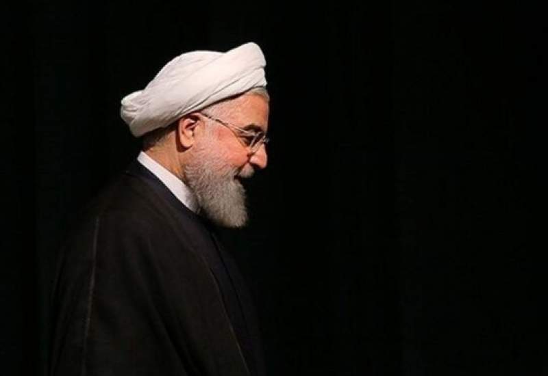 آقای روحانی که سرش کلاه رفته یا واسطه کلاهبرداری غرب از ملت ایران شده با چه رویی می‌گوید....