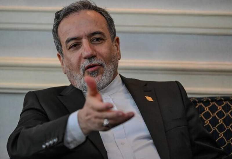 عراقچی: ایران آماده است تا توافقی واقعی و پایدار شکل دهد که نظارت دقیق و محدودیت‌هایی در غنی‌سازی را در ازای لغو تحریم‌ها به همراه داشته باشد/ برای خروج از این بازی باخت-باخت کنونی، سه کشور اروپایی باید مسیر مخرب خود را عوض کنند / اگر این فرصت کوتاه برای تغییر مسیر از دست برود، پیامدهایی به همراه خواهد داشت که می‌تواند برای منطقه و فراتر از آن به‌طور بی‌سابقه‌ای مخرب باشد
