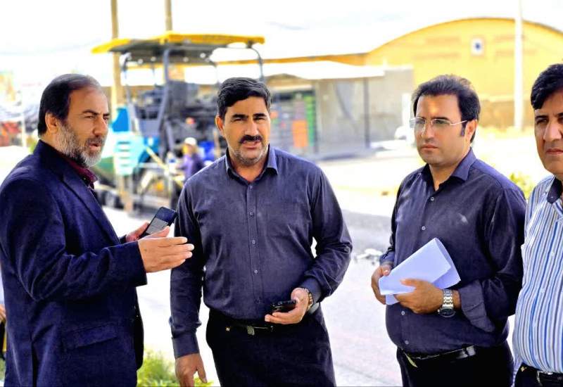 تراش و روکش آسفالت بلوار شهید قرنی و بلوار استاندارد یاسوج آغاز شد  <img src="/images/video_icon.png" width="11" height="10" border="0" align="top">