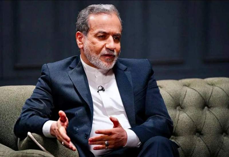 عراقچی: آژانس پذیرفته که میان تأسیسات بمباران شده‌ و نشده، باید تفکیک قائل شود/ مجموعه‌ای از اقدامات محیط‌زیستی و ایمنی باید در تأسیسات [مورد حمله قرار گرفته] انجام شود/ هیچ بازرسی از سوی آژانس انجام و حتی مقرر هم نشده/ در صورت فعال‌سازی اسنپ‌بک حتما واکنش نشان می‌دهیم؛ گزینه‌ها محدود به خروج از ان‌پی‌تی نیست/ گزارش نهایی درباره مواد هسته‌ای به این زودی‌ها به اطلاع آژانس نمی‌رسد