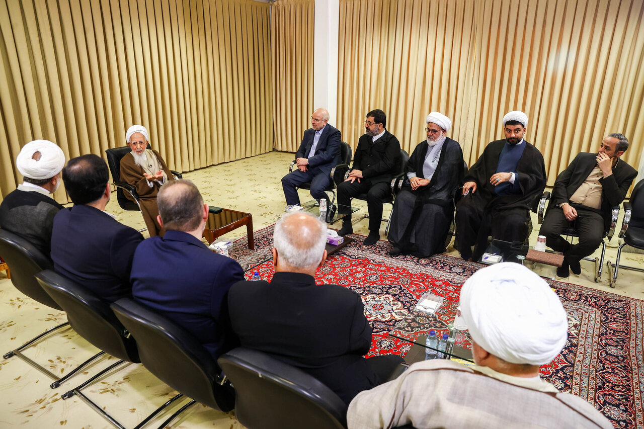 آیت‌الله جوادی: پاکی مملکت در گرو طهارت مدیران و مسئولان است / برای سامان یافتن امور کشور باید انسان‌های صالح و شایسته در جایگاه های مدیریتی قرار گیرند