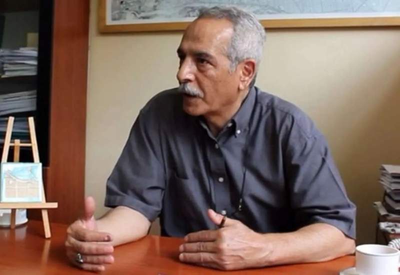 آن‌ها که با توسعه مخالفت می‌کنند، نفوذی‌اند