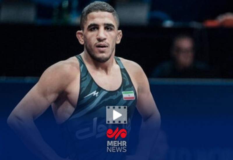 رقص جنجالی برادر رحمان عموزاد / این حجم از استقبال را تاکنون هیچ ورزشکاری ندیده است + فیلم  <img src="/images/video_icon.png" width="11" height="10" border="0" align="top">