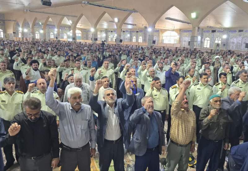 فیلم و تصاویر| نماز جمعه شهر یاسوج برگزار شد  <img src="/images/video_icon.png" width="11" height="10" border="0" align="top">