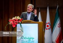 تناقضات تاجگردون؛ از گفتار سیاسی تا واقعیت میدانی / او که خود را در انتصاب یک دهیار ناتوان می‌نامد، چگونه در انتصاب مدیران‌کل نقش‌آفرینی می‌کند؟