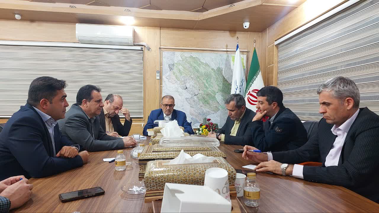 استاندار: کهگیلویهوبویراحمد حتی یک کیلومتر آزادراه ندارد! / نهضت ملی مسکن در بنبست زمین / دولت تیم ویژه اعزام کرد