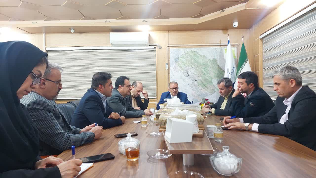 استاندار: کهگیلویهوبویراحمد حتی یک کیلومتر آزادراه ندارد! / نهضت ملی مسکن در بنبست زمین / دولت تیم ویژه اعزام کرد
