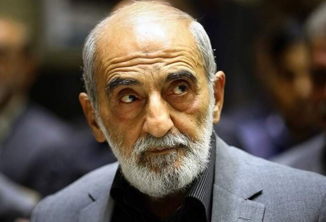 حسین شریعتمداری: عاقلانه نیست اهرم‌های قدرت خود مانند تنگه هرمز را به میز مذاکره بکشانیم / آیا آمریکا حاضر است توان هوایی و موشکی خود را در متن یادداشت تفاهم قرار دهد؟!