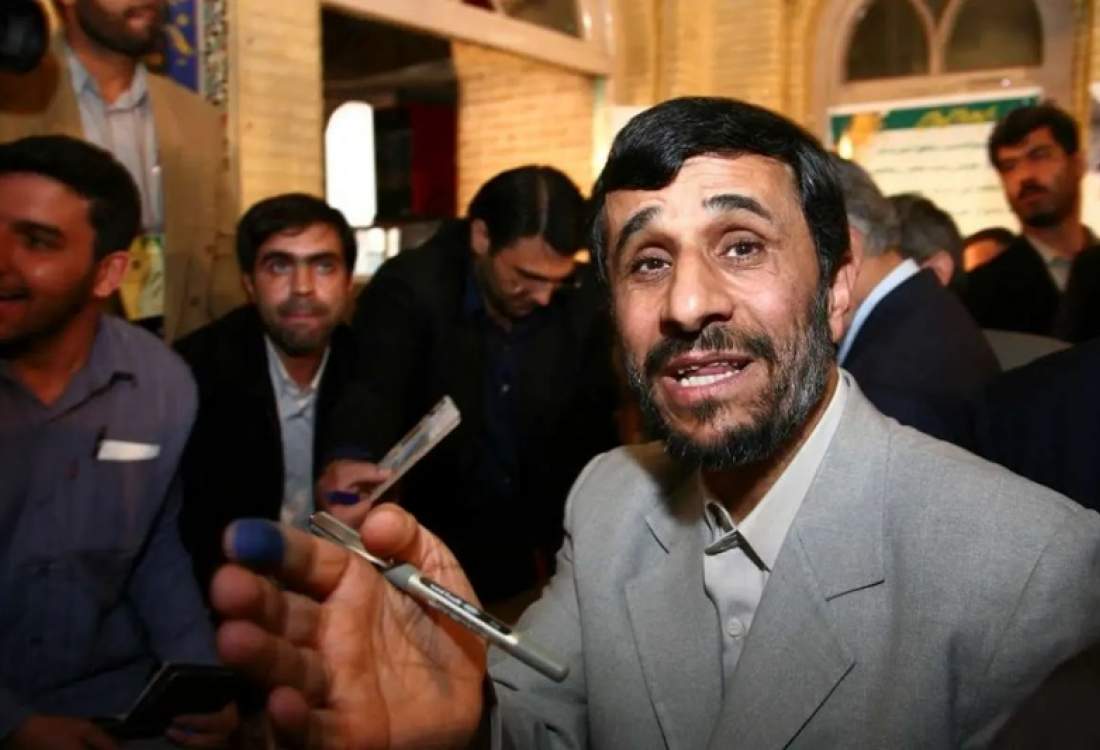 «محمود احمدی‌نژاد» ساعت ۱۰:۳۰ دقیقه صبح دوشنبه...