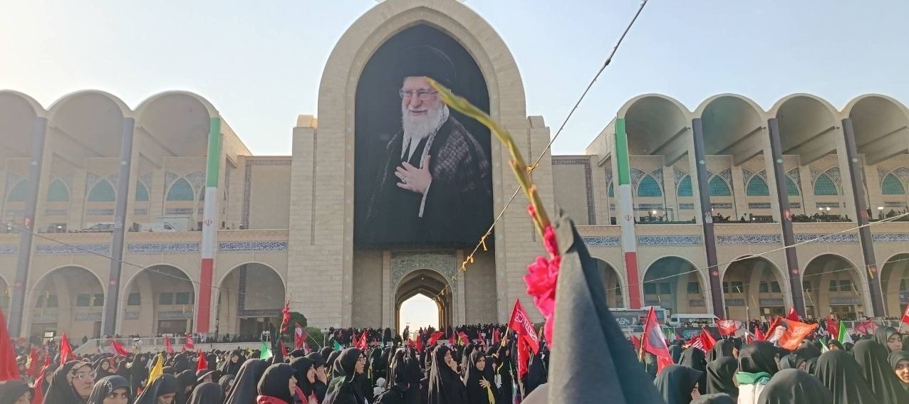 وال استریت ژورنال: تشییع رهبر ایران نمادی از مخالفت با آمریکاست