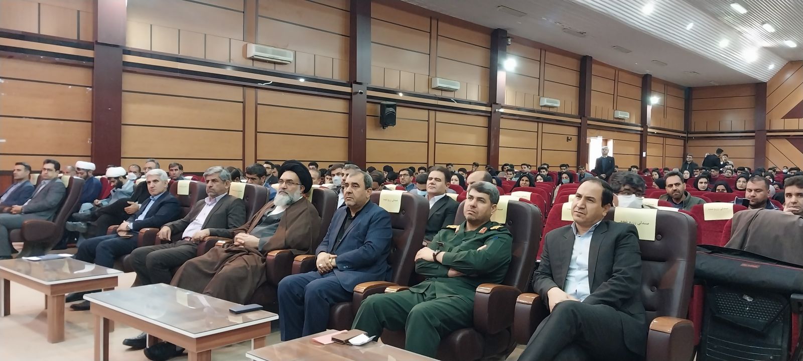 آیت‌الله سید نصیر حسینی: برخی افراد غیرت ملی شان را از دست داده اند / در تولید محتوا ضعیف عمل کردیم / سردار خرمدل: ۲۳۰ کانال ماهواره ای شب و روز به زبان فارسی تولید محتوا می کنند؛ فضای بی اعتمادی درجامعه ایجاد شده