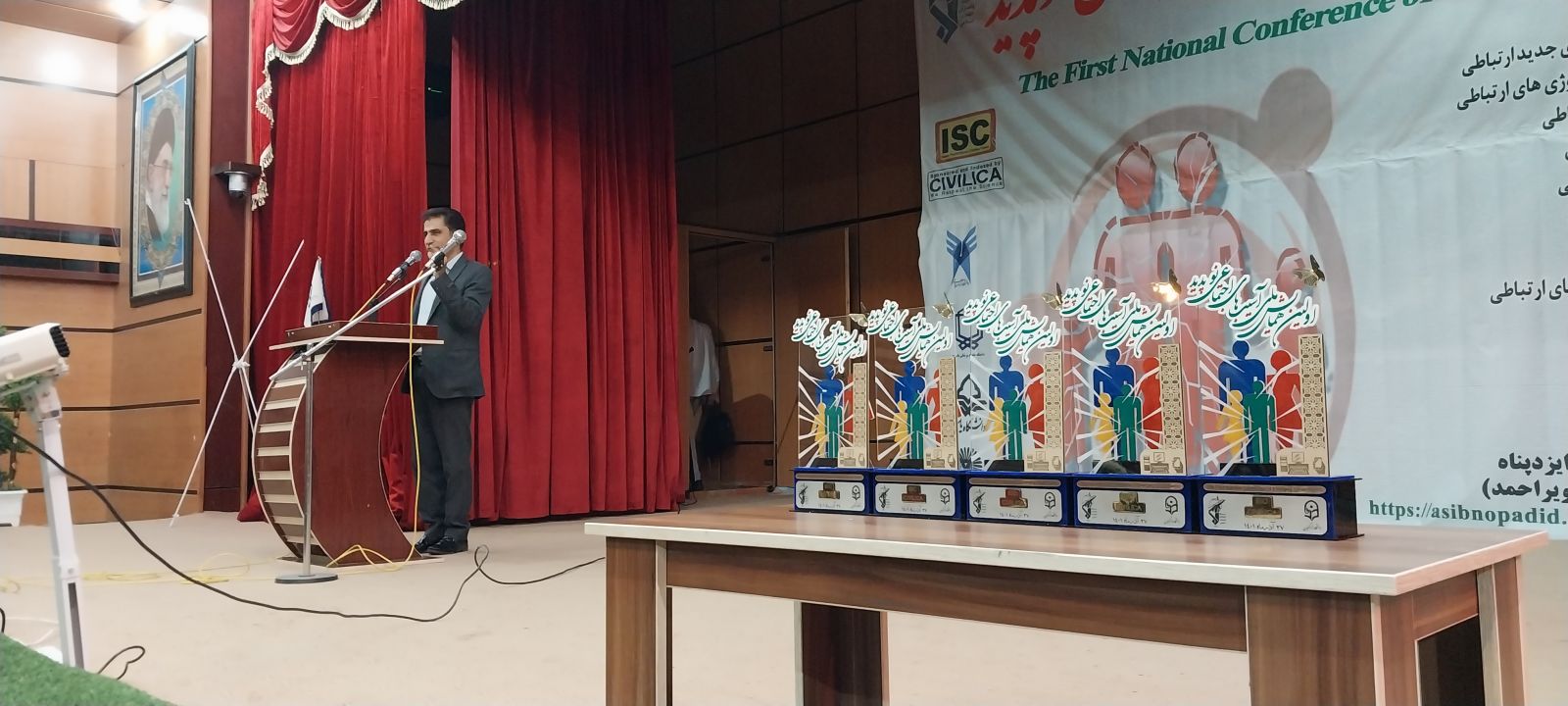 آیت‌الله سید نصیر حسینی: برخی افراد غیرت ملی شان را از دست داده اند / در تولید محتوا ضعیف عمل کردیم / سردار خرمدل: ۲۳۰ کانال ماهواره ای شب و روز به زبان فارسی تولید محتوا می کنند؛ فضای بی اعتمادی درجامعه ایجاد شده