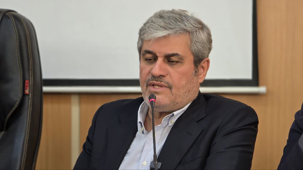 فوری / نشست مهم شورای آموزش و پرورش استان کهگیلویه و بویراحمد به پیشنهاد تاج‌گردون برگزار شد / گزارش تاج‌گردون در خصوص افت تحصیلی: ما وظیفه داریم، خودمان به فکر خودمان باشیم / یک شکاف عمیق آموزشی است که باید برای آن چاره‌اندیشی کنیم / در رشته ریاضی و فیزیک، ۶۷ تا ۶۸ درصد دانش‌آموزان در سال ۱۴۰۴ نمراتی زیر ۱۰ کسب کرده‌اند / در رشته ادبیات و علوم انسانی، وضعیت  نگران‌کننده‌تر است، ۷۸ تا ۸۰ درصد دانش‌آموزان نمراتی زیر ۱۰، ۱۳ درصد بین ۱۰ تا ۱۴ و تنها ۸ درصد بالای ۱۴ کسب کرده‌اند 