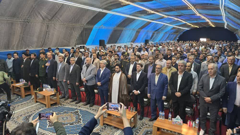 کلنگ پتروشیمی چهاربیشه گچساران با حضور مسئولان ارشد به زمین زده شد / آغاز پروژه ۸۲ میلیون دلاری در گچساران / ۱۴ هزار شغل در راه است