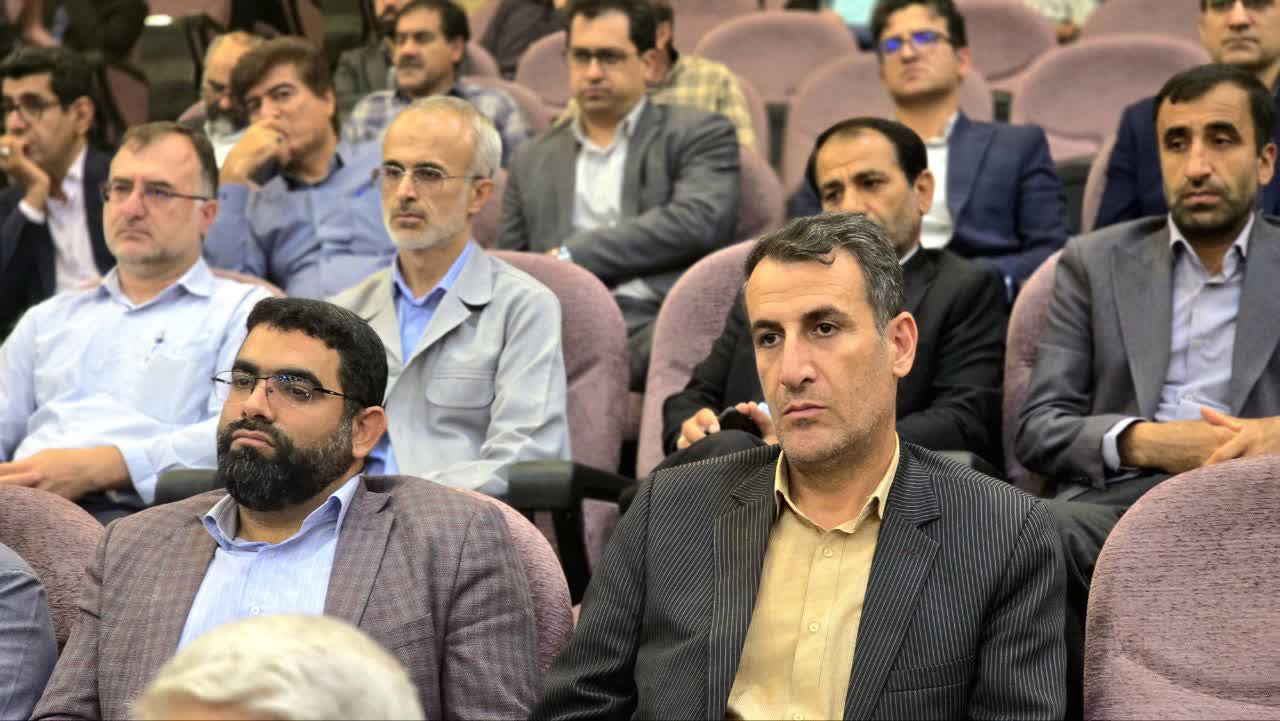 تصاویر | آغاز مراسم تودیع و معارفه در دانشگاه یاسوج بدون حضور نماینده استانداری / سردار خرمدل و سردار مثنوی با هم آمدند / امیری: باید مراقب باشیم فضای دانشگاهها از دخالتهای غیرضروری مصون بماند/ مهدی نوریپور، رسماً رئیس جدید دانشگاه یاسوج شد