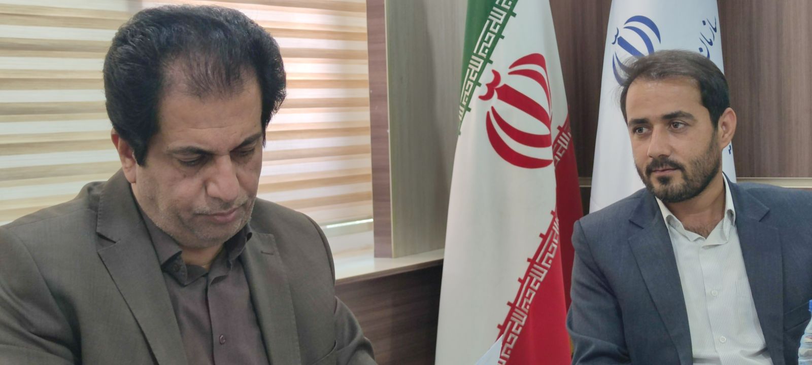 امین اورنگ: تنها یک زمین چمن مصنوعی، پاسخگوی نیاز ورزشی چاروسا نیست! / کلنگی که خاک می‌خورد؛ پروژه ۲۴ ساله استادیوم قلعه‌رئیسی هنوز ناتمام است! / چرا مشکلات زیرساختی چاروسا همچنان بی‌پاسخ مانده است؟ / طرح‌های عمرانی چاروسا با کمبود بودجه مواجه‌اند