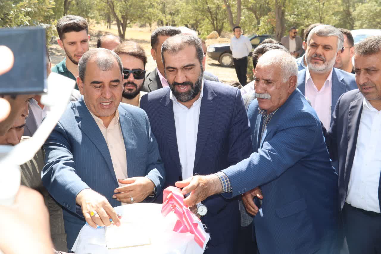 فیلم و تصاویر | افتتاح و کلنگ زنی ۸۶ طرح عمرانی در شهرستان بویراحمد