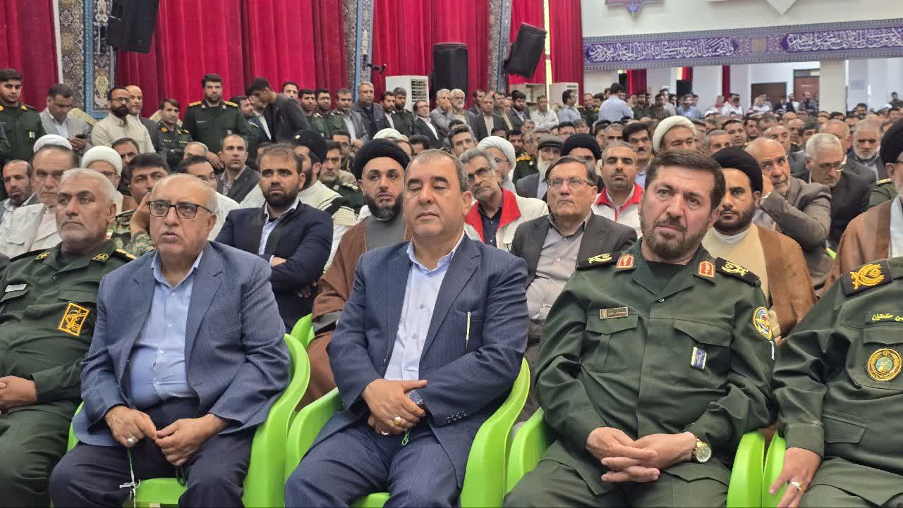 خبر بروزرسانی میشود / تکریم و معارفه فرماندهان سپاه فتح کهگیلویه و بویراحمد برگزار شد / سردار حمید خرمدل پس از ۷ سال، جای خود را به سردار مصطفی مثنوی داد / خرمدل: از هرگونه جانبداری در انتخابات مجلس پرهیز کردیم